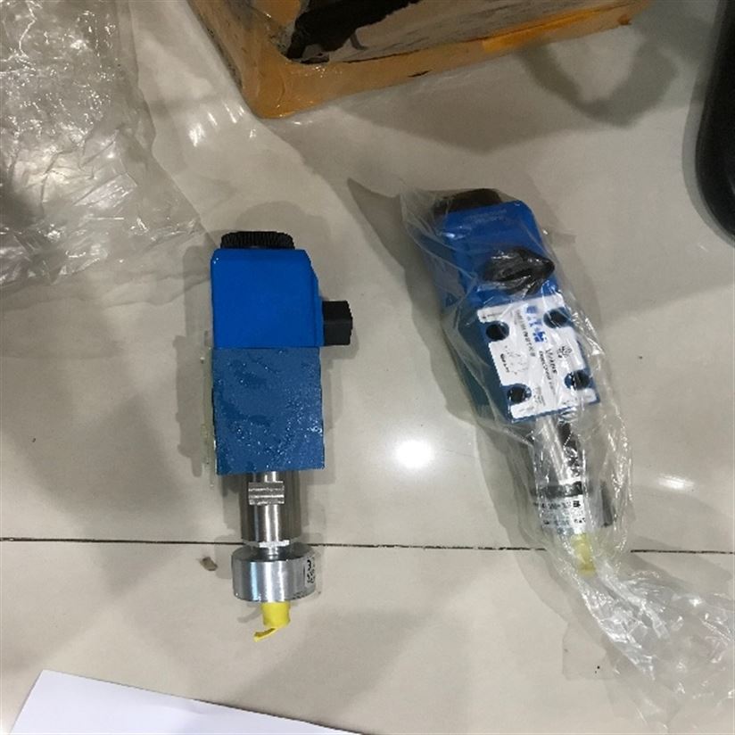1054152德國SICK鏡面反射光電WL9G-3N2432